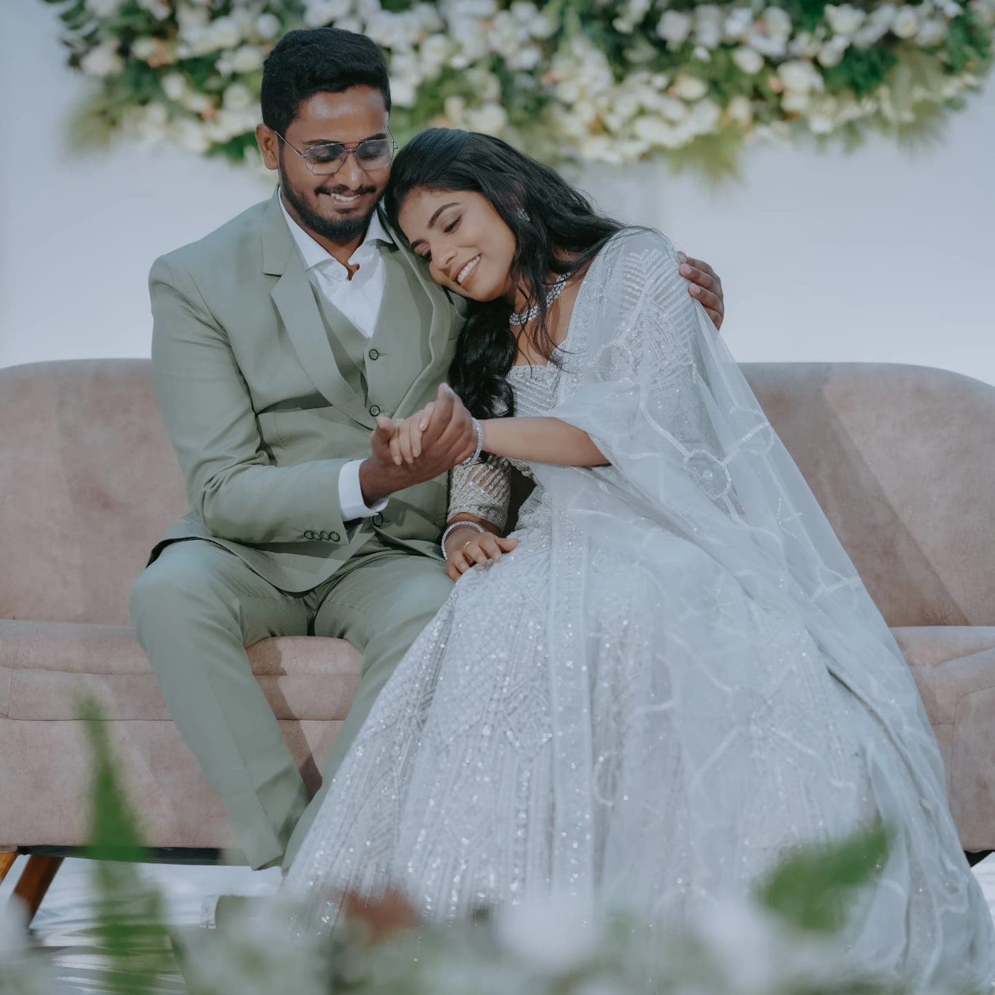 The guitarist in the concert.